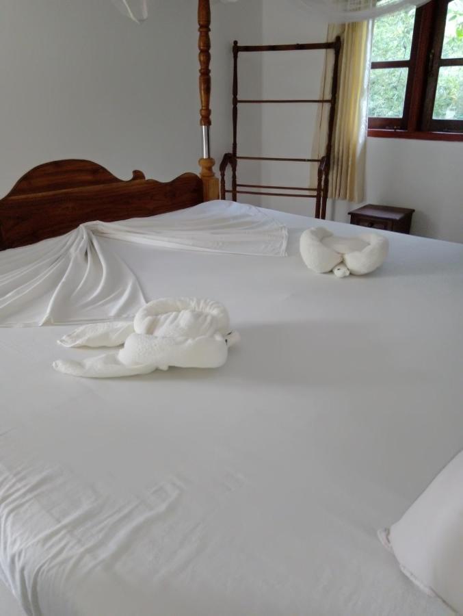 Damith Guest House Unawatuna Exterior photo