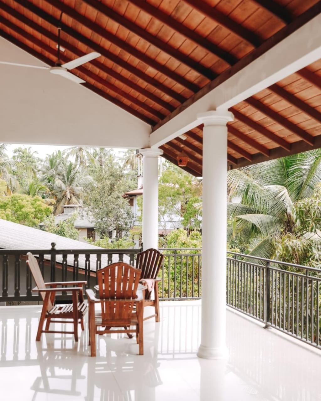 Damith Guest House Unawatuna Exterior photo