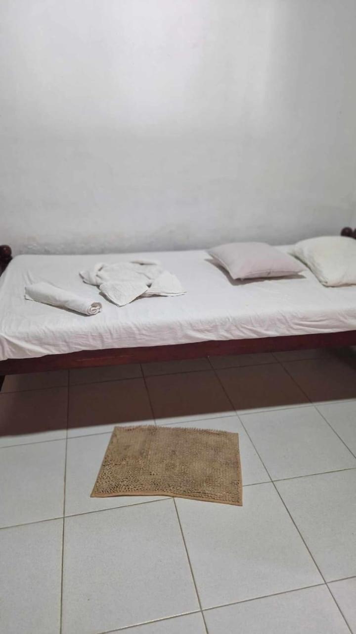 Damith Guest House Unawatuna Exterior photo