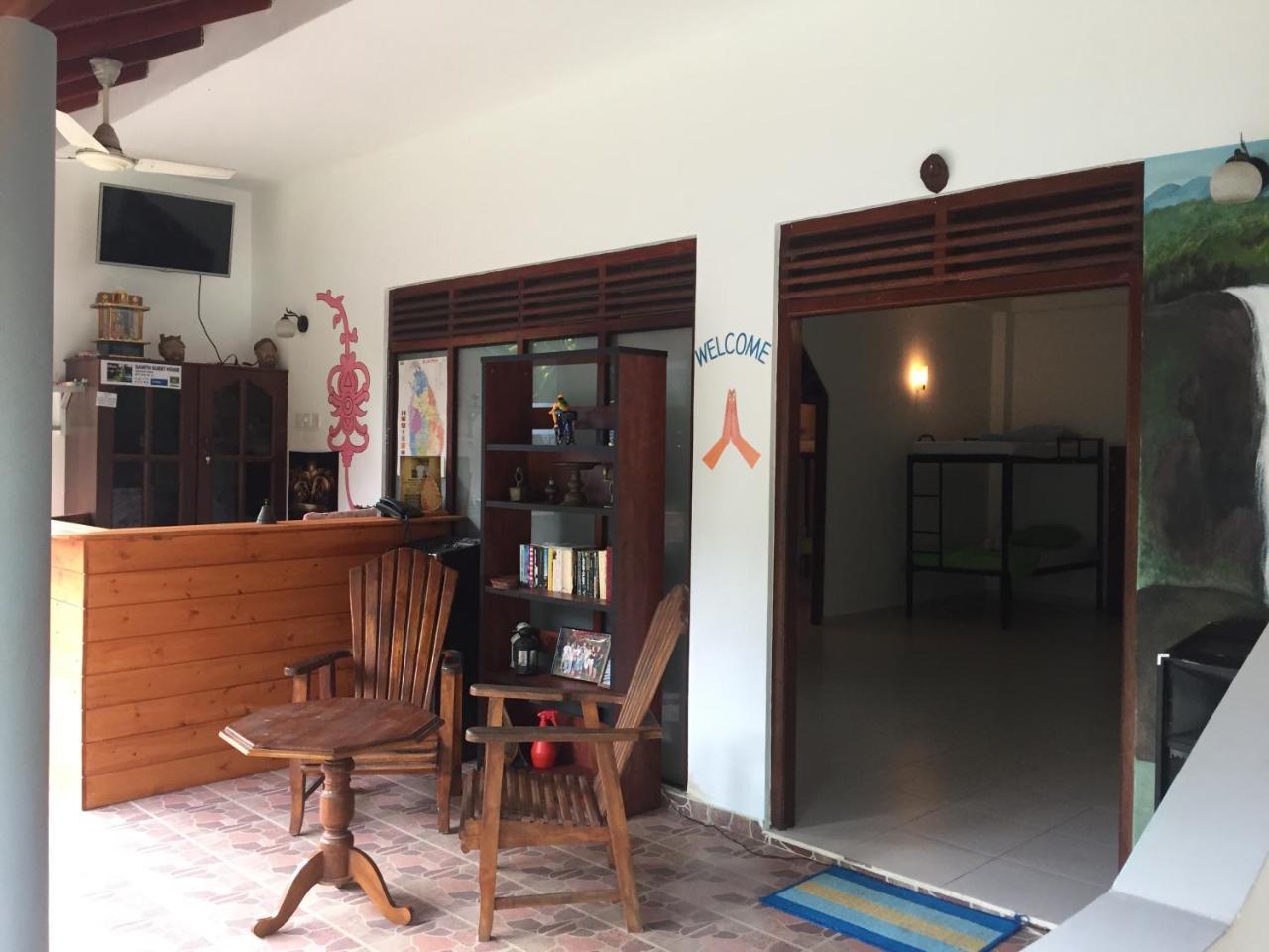 Damith Guest House Unawatuna Exterior photo