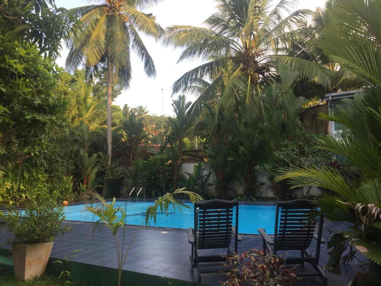 Damith Guest House Unawatuna Exterior photo