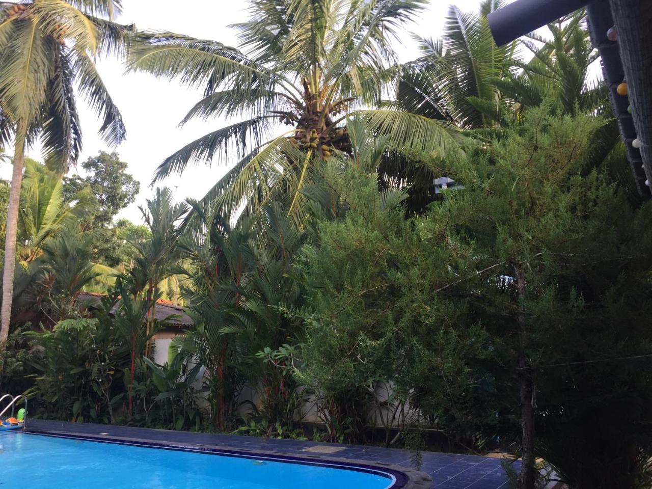 Damith Guest House Unawatuna Exterior photo